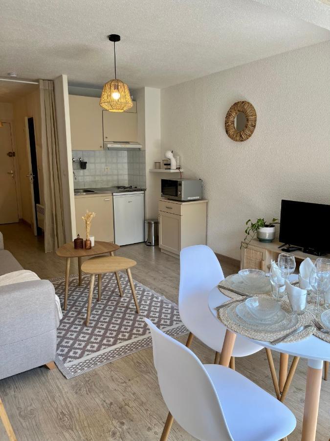Joli Studio A 2 Minutes A Pied De La Plage Calvi  Buitenkant foto